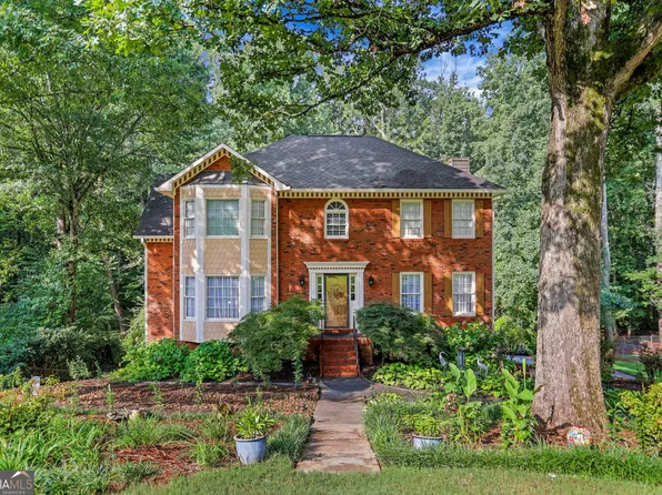 4145 Brasher Dr NE, Marietta, GA 30066