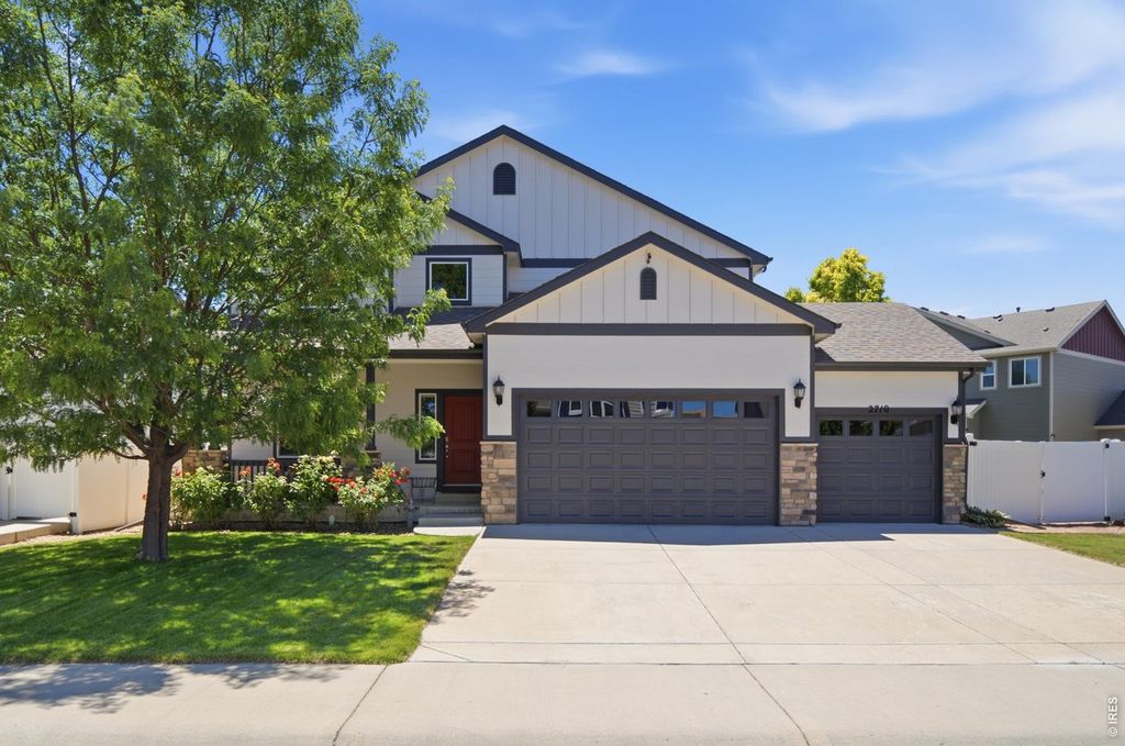 2710 Hydra Dr