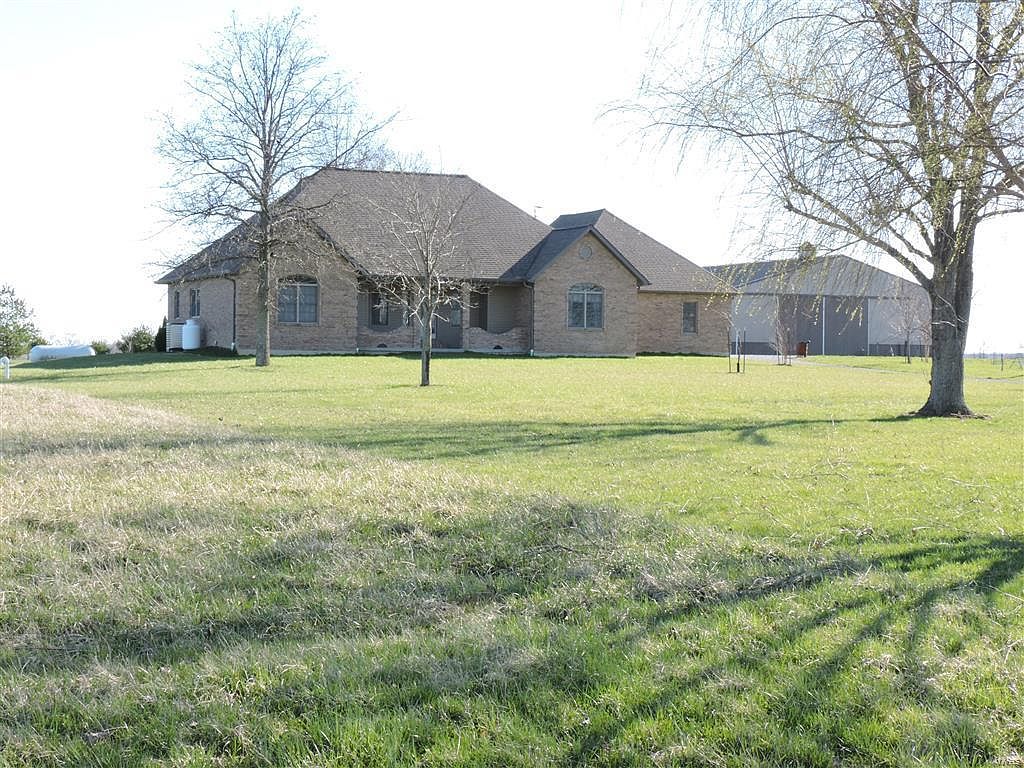 1720 Lichliter Rd, Vergennes, IL 62994 Zillow