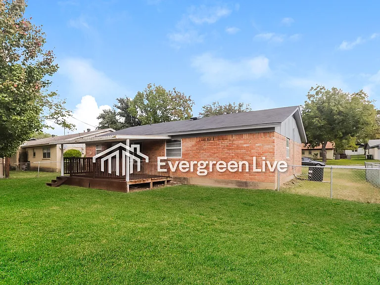 6617 Charmaine Dr — Photo 14