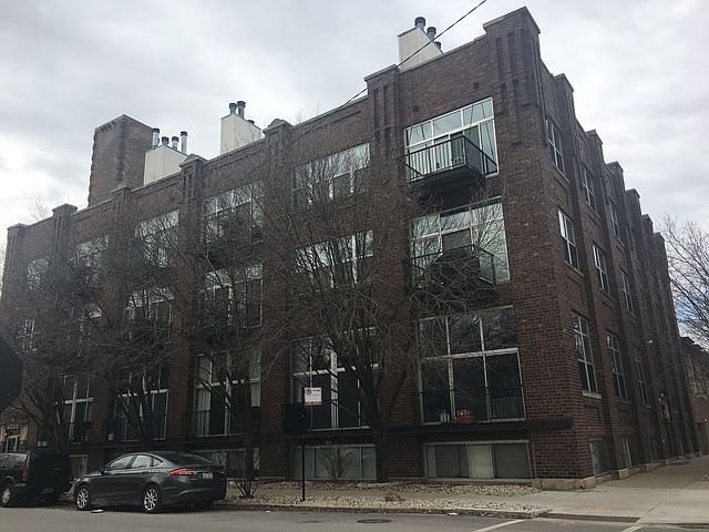 1st image of 2201 W Wabansia Ave APT 17