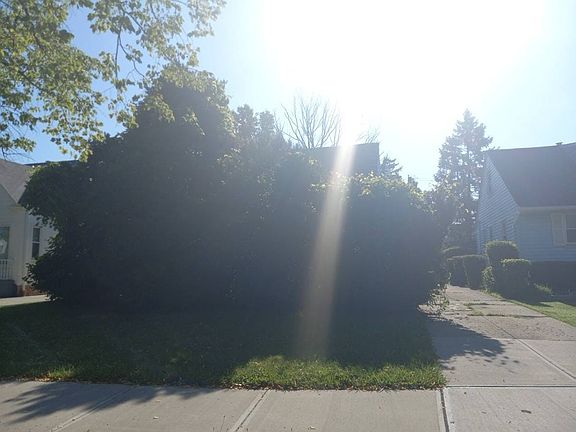 3rd image of 3989 Jo Ann Dr