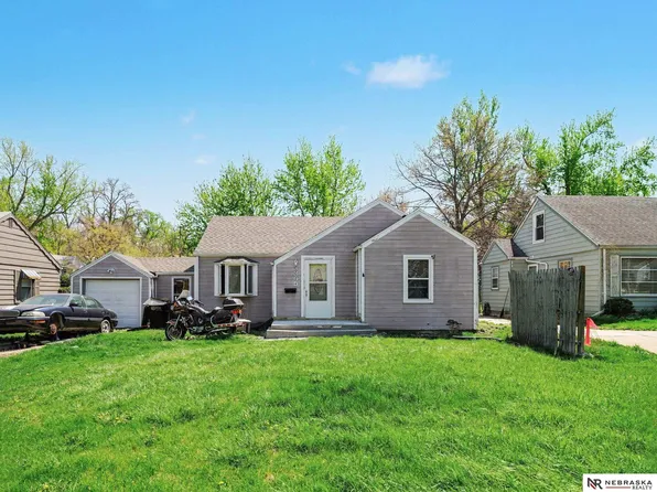 3305 Martin Ave, Omaha, NE 68112