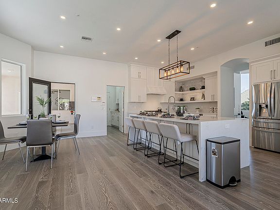 3rd image of 25682 N 104th Pl