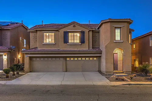 9218 Desert Heat Ave Photo 1