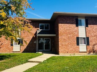 1909 Madera, Waukesha, WI 53189