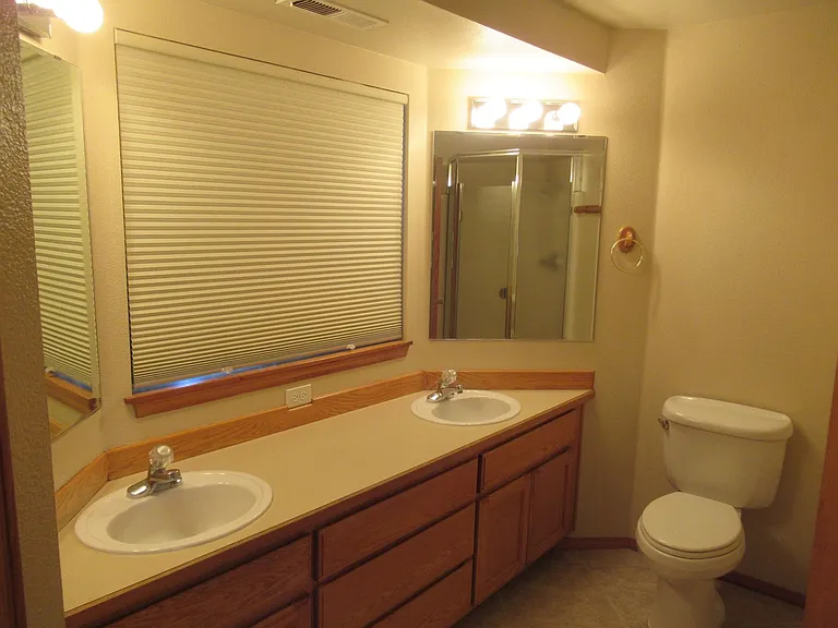 Split Level Two Bedroom Duplex — Photo 9