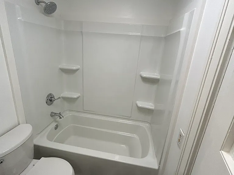 110 S Miles St #3 — Photo 29