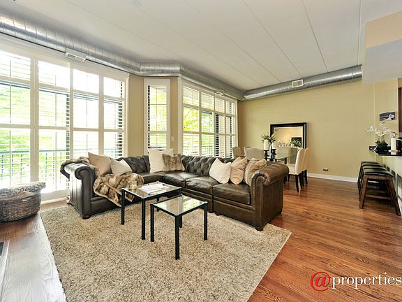 Living Room / Dining Room