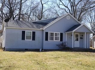784 W Jackson St, Marshall, MO 65340