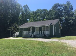 135 Gammon Rd, Carrollton, GA 30117