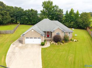 16235 Kyle Moran Dr, Athens, AL 35614