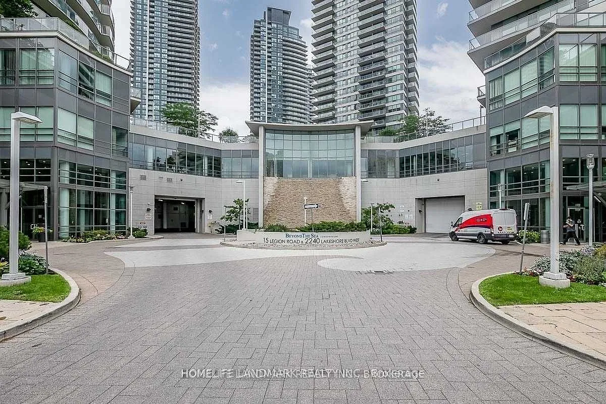 3 bed, $3,500 — Photo 2