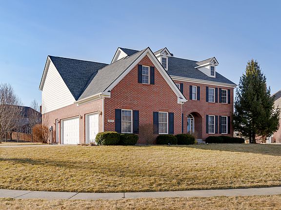 2nd image of 8971 Shelburne Way