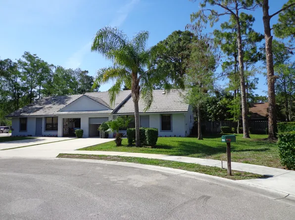 1168 Amaryllis Ct, Wellington, FL 33414
