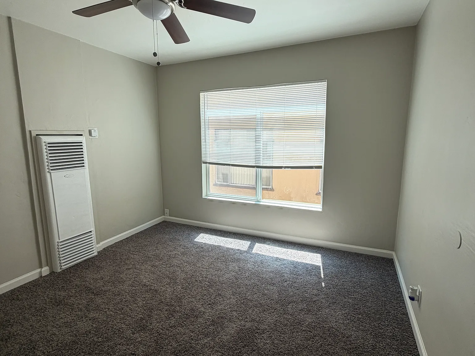 2 bed, 700 sqft, $2,395 — Photo 4