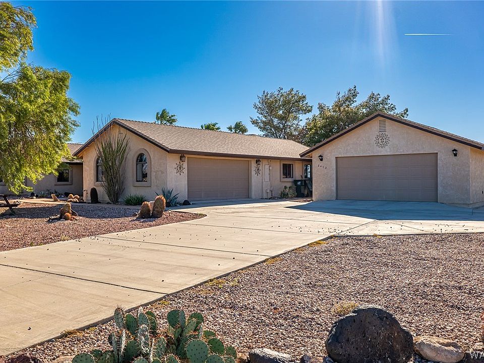 1st image of 2452 Riverview Drive