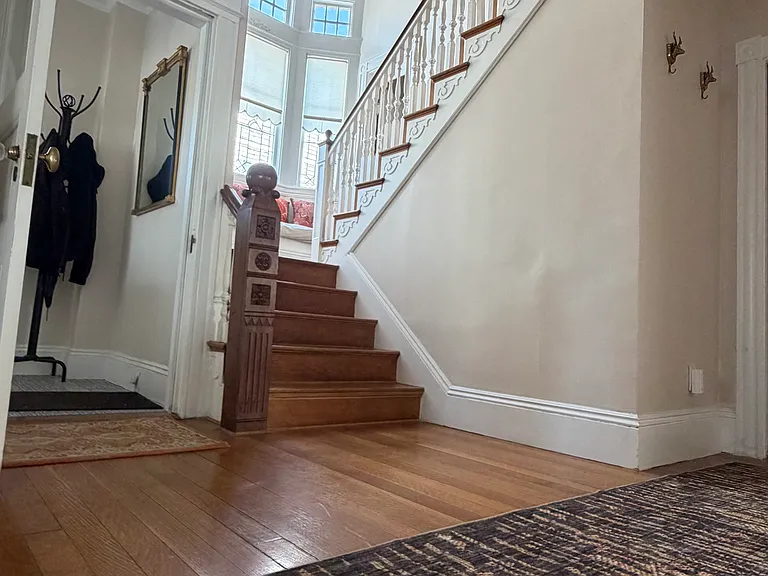 20 Greystone Park — Photo 24