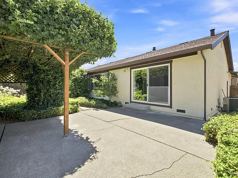 239 Monte Vista Ave — Photo 6