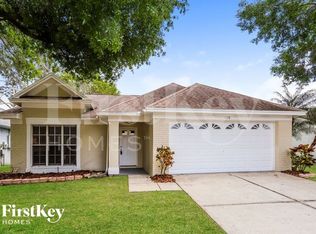 1718 Elk Spring Dr, Brandon, FL 33511