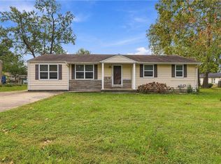 103 W Joy St, Harrisonville, MO 64701