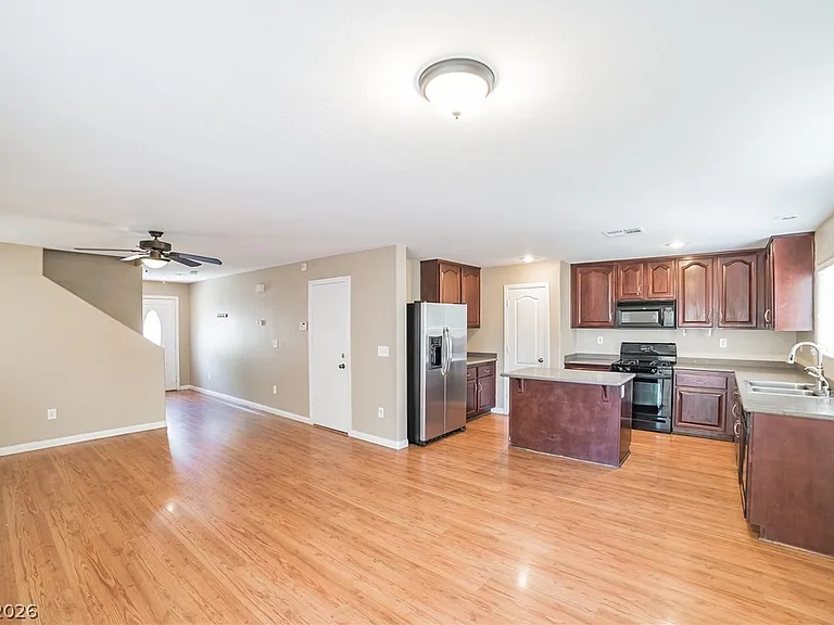7224 Nook Crest Ct — Photo 4