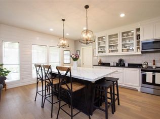 96 Stone Ct, Conroe, TX 77304