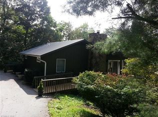 569 Pisgah Pass, Mars Hill, NC 28754