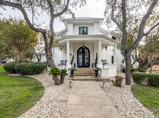 20 Galleria Dr, San Antonio, TX 78257