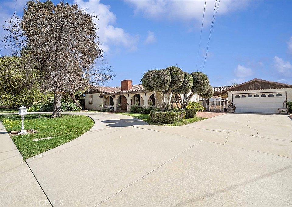 1st image of 3322 Damien Ave