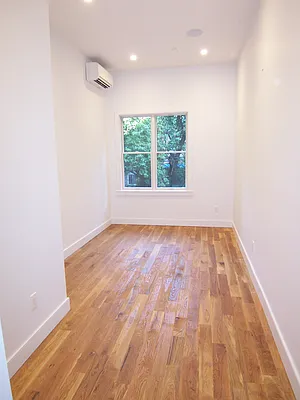 Rented by Oxford Property Group | media 14