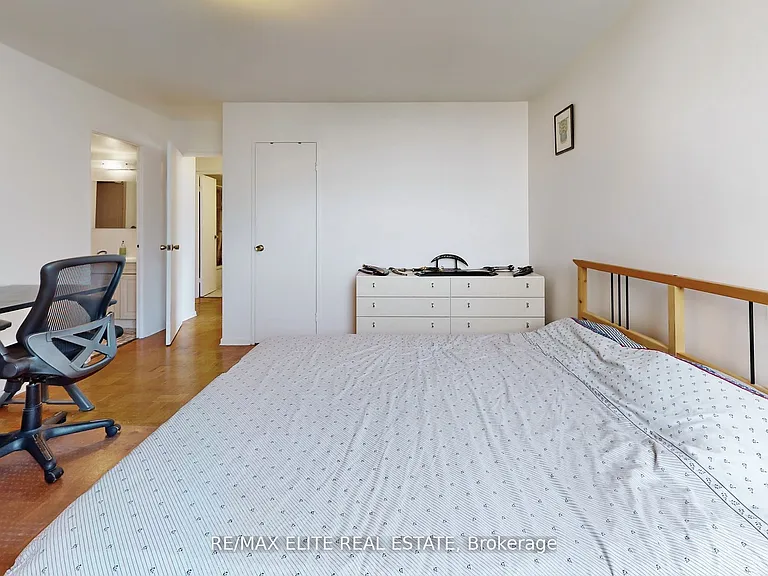 360 Ridelle Ave #1407 — Photo 11