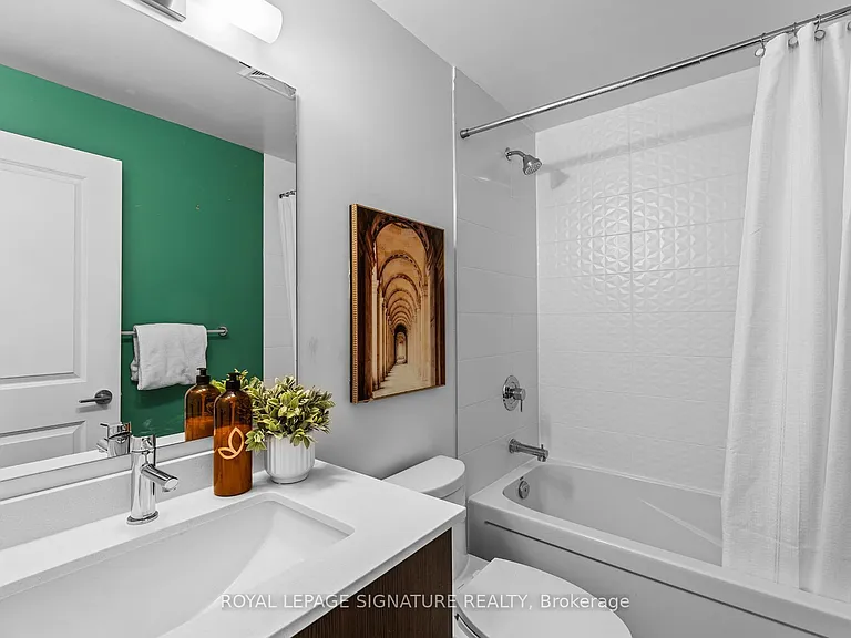 1050 Main St E #1112 — Photo 11