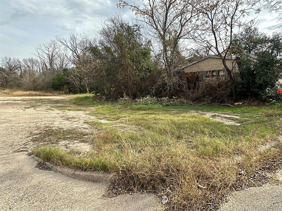 2nd image of 414 S 20th St