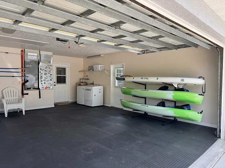 914 N Country Club Dr — Photo 44