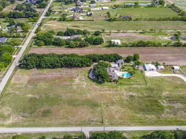 Krenek Rd, Crosby, TX 77532