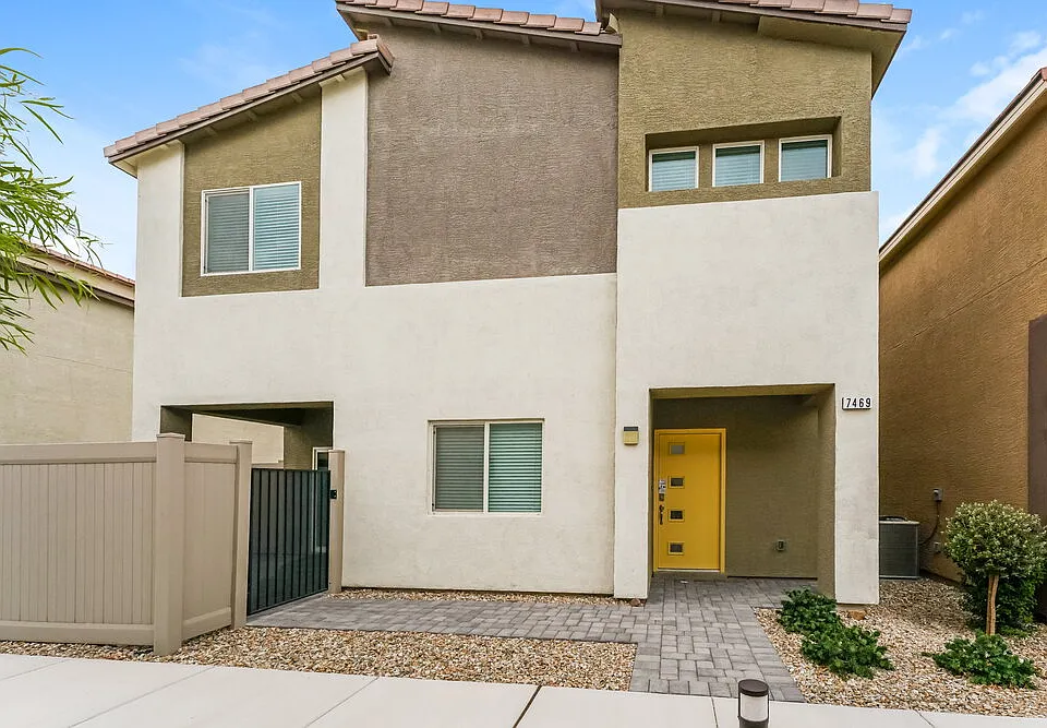 7469 Opal Star St