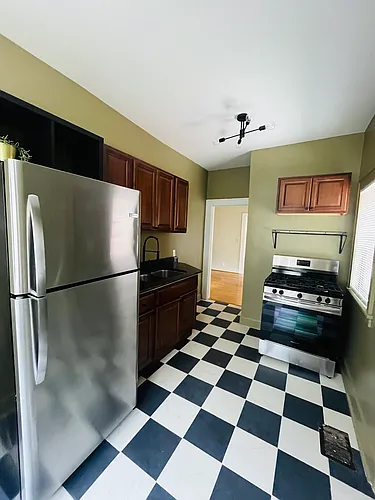 831 King St #1 Photo 1