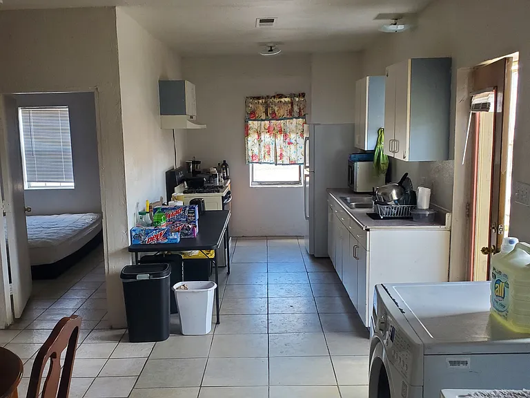 1504 Tapia Blvd SW #A — Photo 10