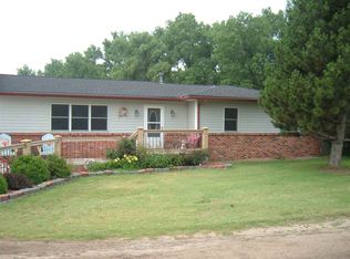 10329 W Us Highway 54, Pratt, KS 67124