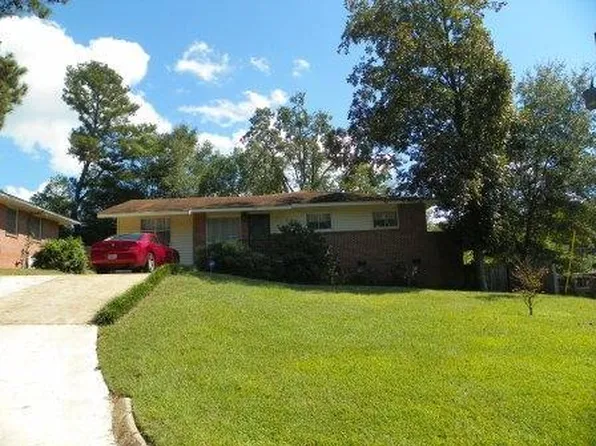 715 Pump Station Rd, Eufaula, AL 36027