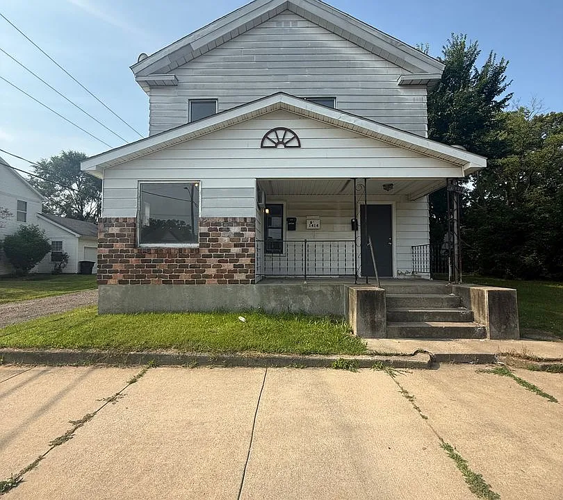 1414 W Washington St