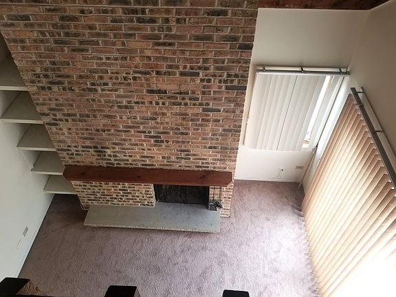 5th image of 3310 Berwyn Ave Unit 221