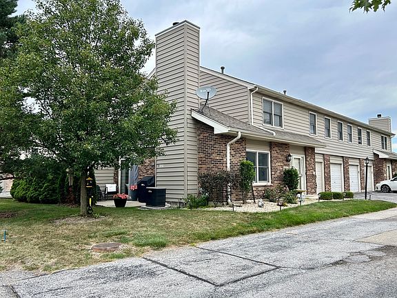 2nd image of 9206 Wherry Ln