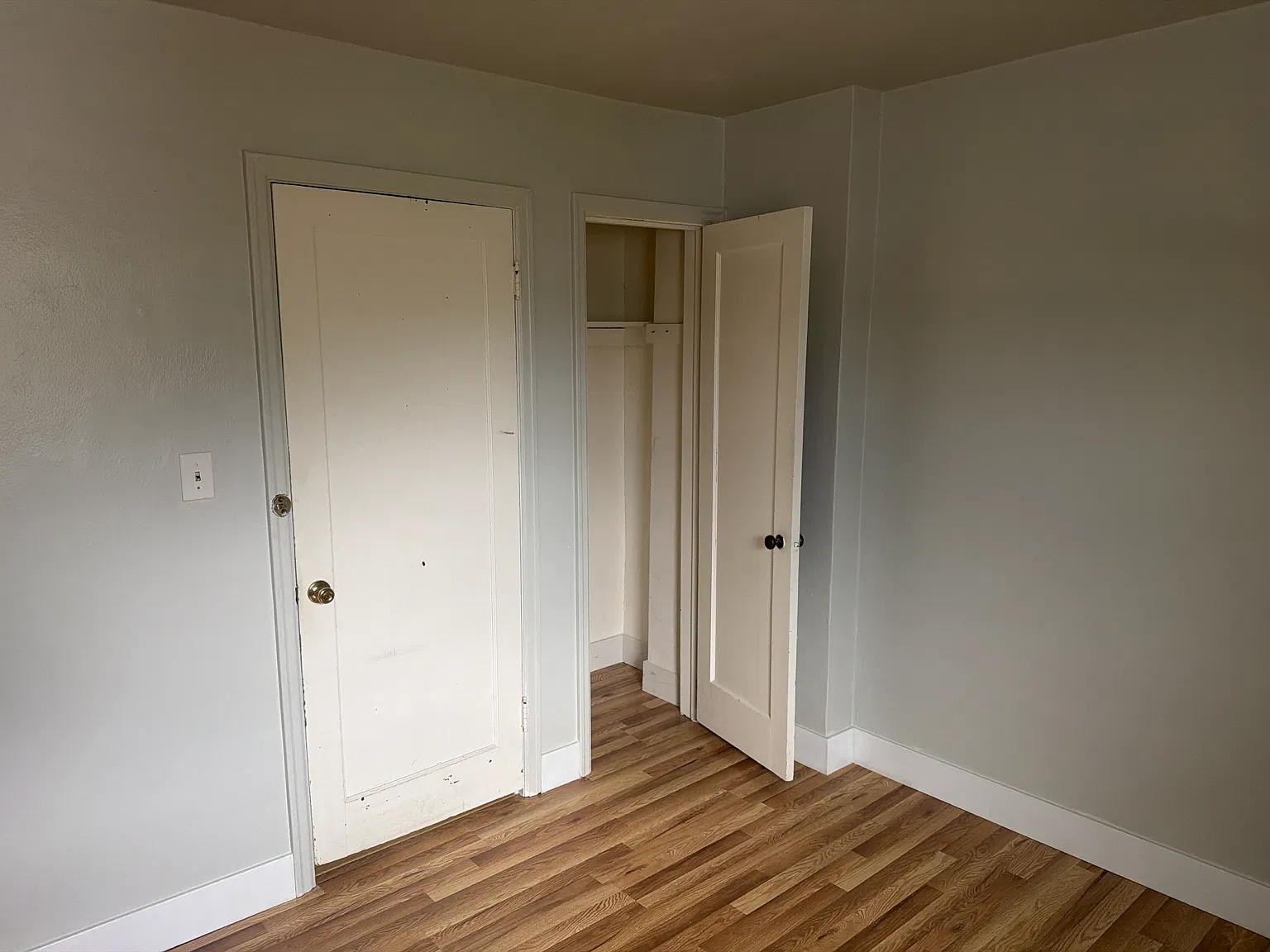1 bed, 1050 sqft, $950 — Photo 3