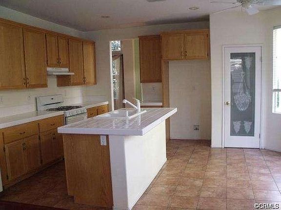4th image of 4982 Saint Albert Dr