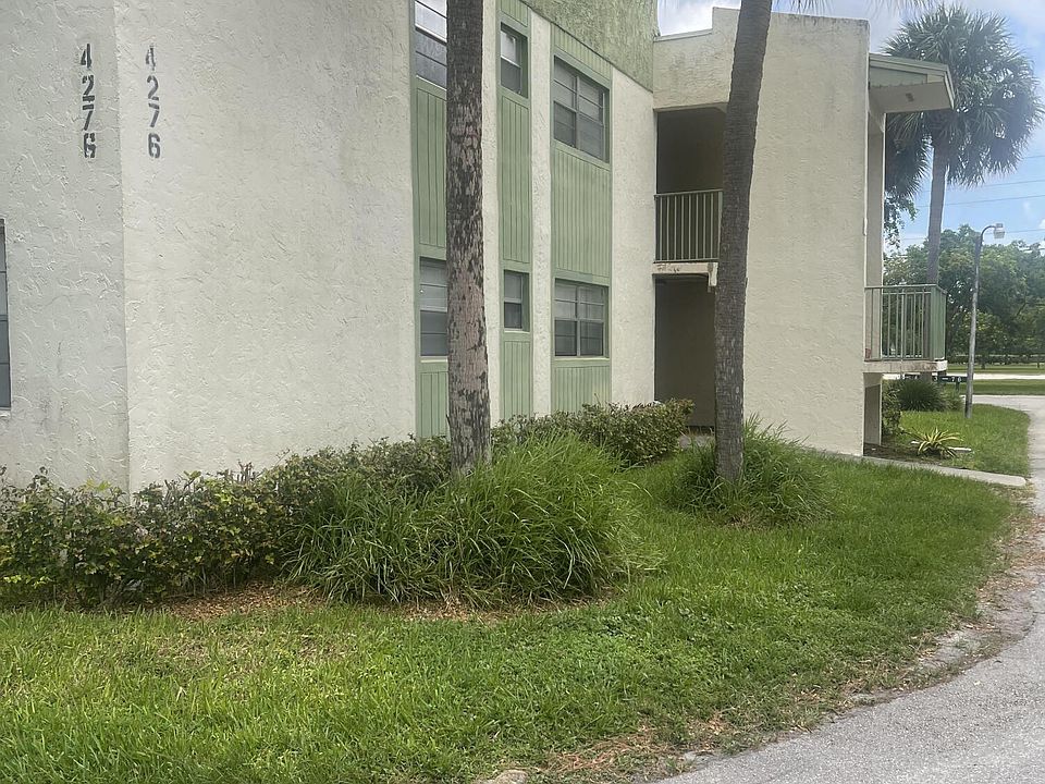 1st image of 4276 NW 89th Avenue #101