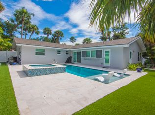 635 Gardenia Ln, Vero Beach, FL 32963