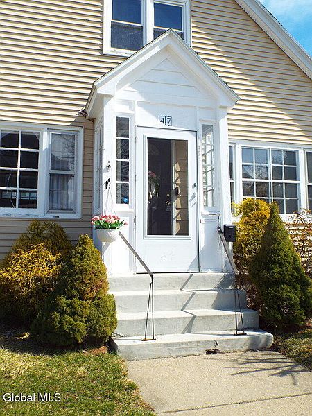 3rd image of 47 McClellan Avenue