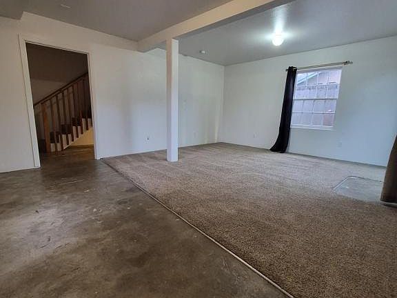3rd image of 296 Reddy St